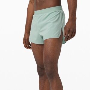 LULULEMON Fast and Free shorts 3" Seafoam Green Medium C101